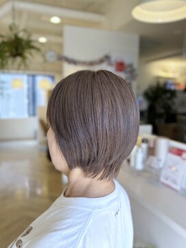 リグ ヘアアンドデザイン(LiG hair&design) ベージュ　ブリーチオンカラー