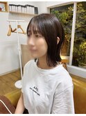 ボブ。オリーブブラウン。