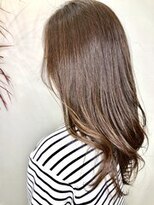 ディードア ニア(Ddoor Nia) ベージュレイヤー