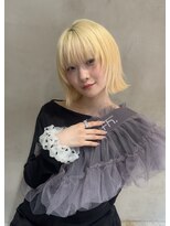 エイチ(H eitf)&nbsp;H【eitf】原宿.表参道/ブリーチカラー/ブロンドボブ/レイヤー