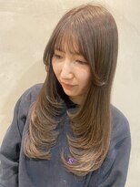 ウィーク 梅田(UiiC) レイヤーカット 顔まわりレイヤー uiic umeda 白井舞美