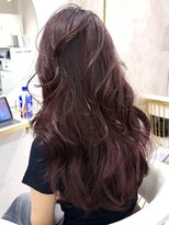 ワンズ リー 上大岡店(One's ly) レイヤーハッシュカットミディアムヘア_ピンクレッド髪質改善
