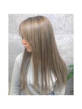 キャラ シャローネ 池袋(Chara Chalone) ハイライト/ホワイト