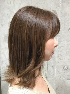 ヴォージュリアン(VOGES LIEN) アディクシー×ベージュ