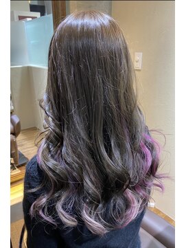 シェルビー 新宿(SHELBe) グレーラベンダー×デザインカラー[新宿/白髪ぼかし]