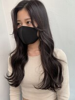 トロニー(TLONY)&nbsp;透明感たっぷりラベンダーベージュ　stylist/miaki