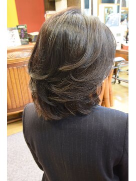 ベル(BELL) 昭和レイヤー来てるかも♪【BELL桜新町/用賀】