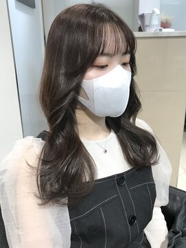 ラブクロムトーキョー オモテサンドウ(LOVECHROME OMOTESANDO) ヨシンモリ韓国くびれヘア☆ラベンダーグレージュメルティカラー