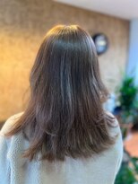 アークスヘアー&nbsp;大人可愛いアッシュカラーイルミナカラー透明感ナチュラル