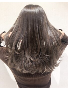 ハイプ(HYPE) 【藤沢/辻堂】レイヤーロング/グレージュアッシュ/ブリーチ無し