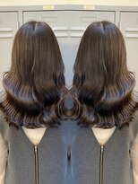 プレシャスバイプロデュース(precious by Produce)&nbsp;艶オリーブグレージュ[町田／町田駅/町田駅前店/学割U24/JR町田]