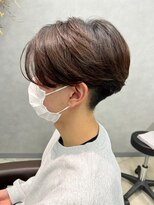 リット×ベリエ(Lit.×belier)&nbsp;センターパートニュアンスパーマメンズカット刈り上げマッシュ