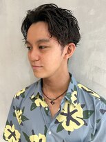 アイティーバイアルバム 松戸店(IT by ALBUM)&nbsp;センターパートパーマ_束感ショートツーブロック_ba401811