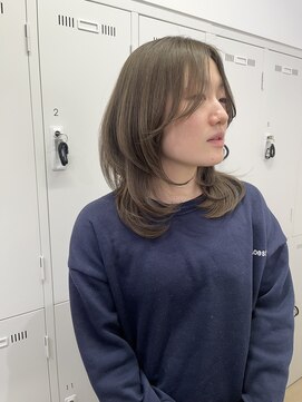 アッシュ 下北沢店(Ash) レイヤーカット×シアーベージュカラー