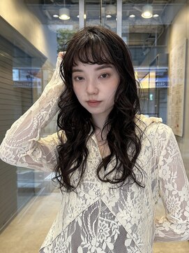 ジョエミバイアンアミ(joemi by Un ami) ロングパーマおしゃれパーマデザインパーマニュアンスパーマ