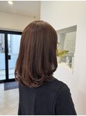 毛先1カールの内巻きブロースタイル
