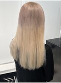 ミルクティーブロンドダークブルーワンホンレイヤーカット