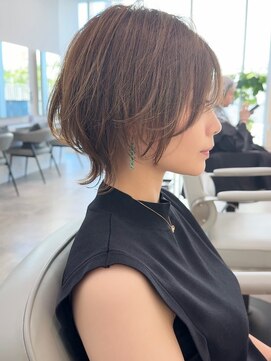 ダブルトーキョー シブヤ(W-TOKYO SHIBUYA) ミニウルフ　ショートウルフ　ウルフ　ネオウルフ