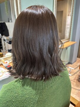ルポヘアー(Repos Hair) 外ハネウェーブ×ミルクティーグレージュ