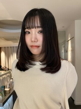 ナチュラルに盛れるミディアムレイヤー♪