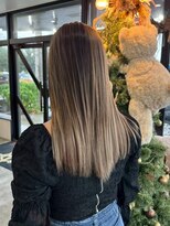 ウィリーベル 沖縄(WILLIE BELLE) バレイヤージュ/ハイトーン/グラデーション/外国人風カラー