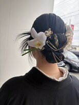 美容室 アイディー i-dee&nbsp;卒業式 タイトリボンスタイル