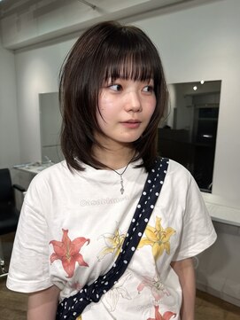 カシェル トウキョウ(Cashel Tokyo) 【透明感】赤みを抑える「スモーキーオリーブ」