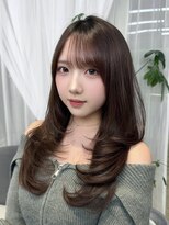 クム(kumu)&nbsp;レイヤーカット/韓国ヘア/縮毛矯正/顔周りカット/透明感カラー