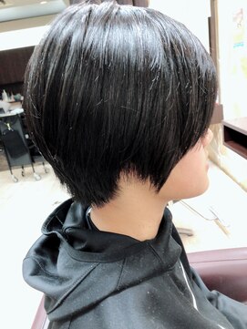 ビューティークラブジェイ アルパーク前店(Beauty club.J) アシメショート