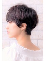 ソア 武蔵小杉(SOAR) 夏はインナーカラーとスパイラルパーマのセンシュアルショート