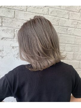 プライズ 池袋店(prize) 外ハネセミディ_ベージュカラー_グレーベージュ【池袋】2035