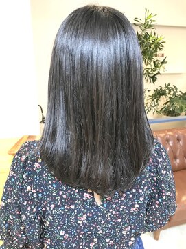 ヘアアンドメイクフリッシュ(HAIR&MAKE FRISCH) 髪質改善 トリートメント カット