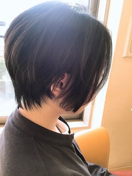 サロン ド カレラ(Salon de Carrera) スッキリショート