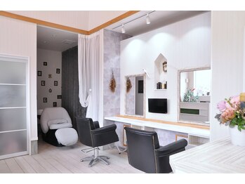 SIESTA hair 【シエスタヘアー】