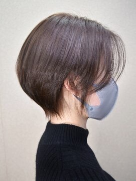ヘアスタジオヘーフリヒ(HAIR STUDIO HoFLICH) 耳掛ショート/若々しいショート/20代30代40代髪型/ショート得意