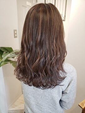 ヘア ケア ディエイチケー(HAIR CARE DHK) お洒落ハイライトロングヘア