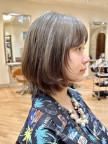 ビュートリアム265(BEAUTRIUM 265) ボブレイヤー/レイヤーカット/顔周り/銀座/グレージュ/外はね