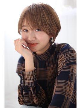 アッシュ 池袋店(Ash) 10代20代30代『耳掛けショートボブ』 #池袋駅