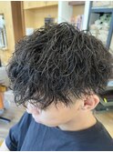 ツイストパーマ刈り上げツーブロック秋冬men'sスタイルマッシュ