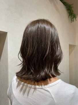 ブッシュ ユメリア徳重店(BUSH) オリーブミディ