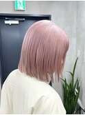 ホワイトピンクダブルカラーケアブリーチハイトーンボブ