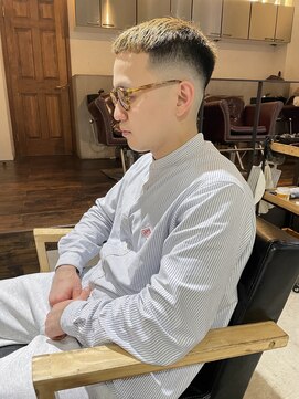 マノン バイ エイチ(MANON by H) クロップスタイル