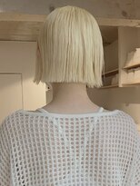 シーカ ニカイ(siika NIKAI) ホワイトベージュ