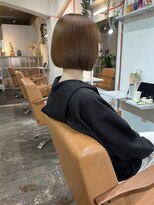 スゴス(sugosu) 切りっぱなしボブ