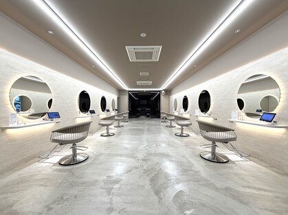 EARTH coiffure beaute 諏訪店の写真