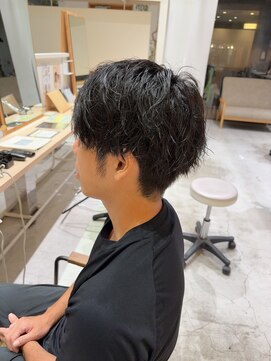 リコ(Lico) ラフな動きで魅せる大人のソフトツイストパーマ☆