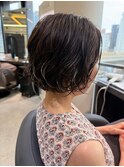 白髪エイジングケア/レイヤーボブ/ウェーブヘア切りっぱなしボブ