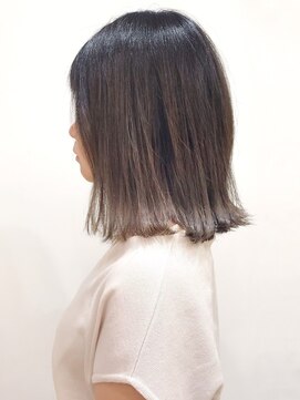 ラパンセ ブルー(LA PENSEE BLEU) 【LA PENSEE】大人かわいい外ハネボブ グラデーションカラー