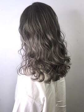 ソース 茶屋町(SOURCE) 3Dシルバーアッシュ