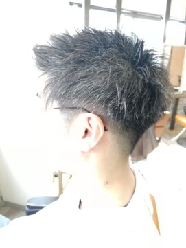 今日は美容院 スパイキーヘア